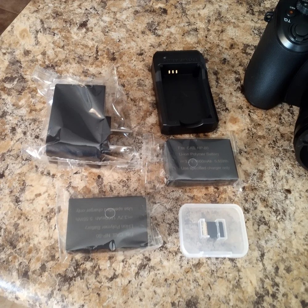 8K NIB Digital Camera Ultra HD, Dual Cameras, Auto Focus, All Accessories Below